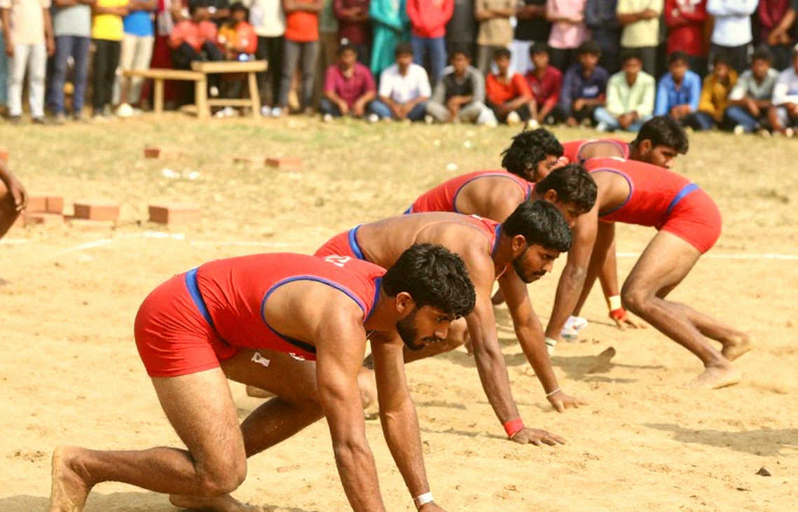 VCT চায়না ২০২৭: পার্টনার স্লট ১০ থেকে ৮, হুইবো ইন, উলভস আউট — Riot এখনো নীরব