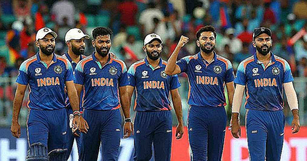 যে কাগজটির ছবি কেউ তোলে না: এনওসি, বেস প্রাইস আর ক্রিকেটের ট্রান্সফার বাজারের আসল খাতা