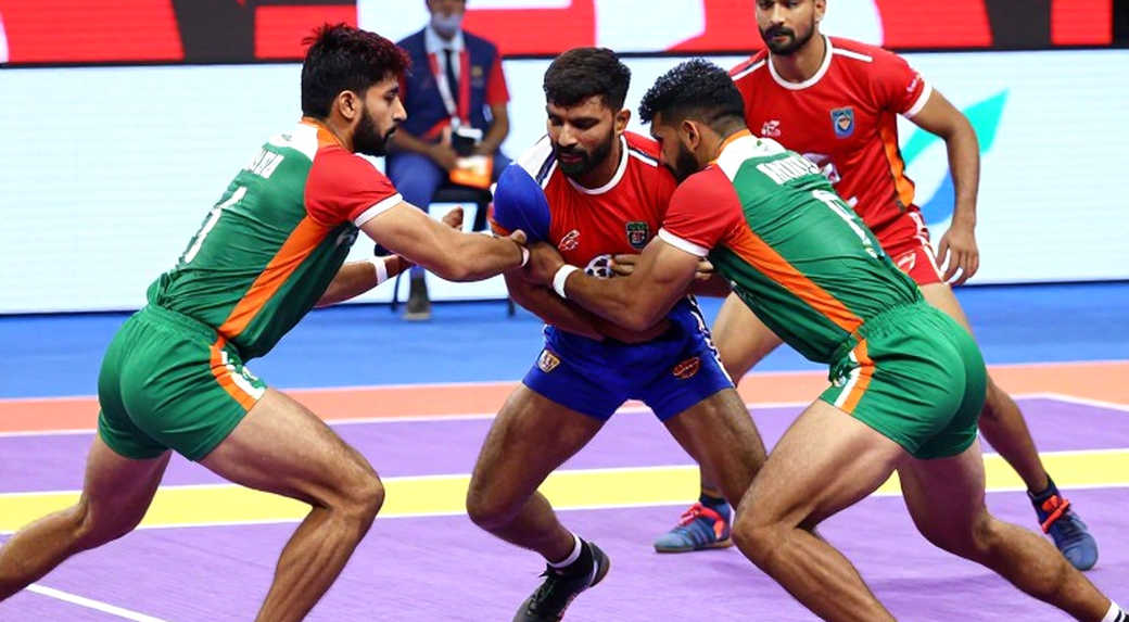 ফাইনালের সাতজনের বাইরে পবন সেহরাওয়াত: ভারতের কৌশলী জুয়া, নাকি তথ্যহীন এক গল্প? ফাইনালের সাতজনের বাইরে পবন সেহরাওয়াত: ভারতের কৌশলী জুয়া, নাকি তথ্যহীন এক গল্প?