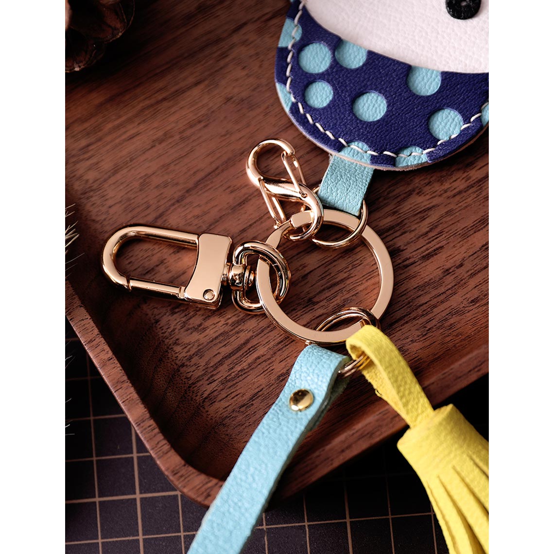 G8activist® Leather Cute Bichon Keychain DIY Kits - Image 4