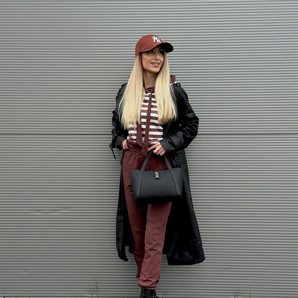 Top Grain Leather Small Bucket Handbag - Image 7