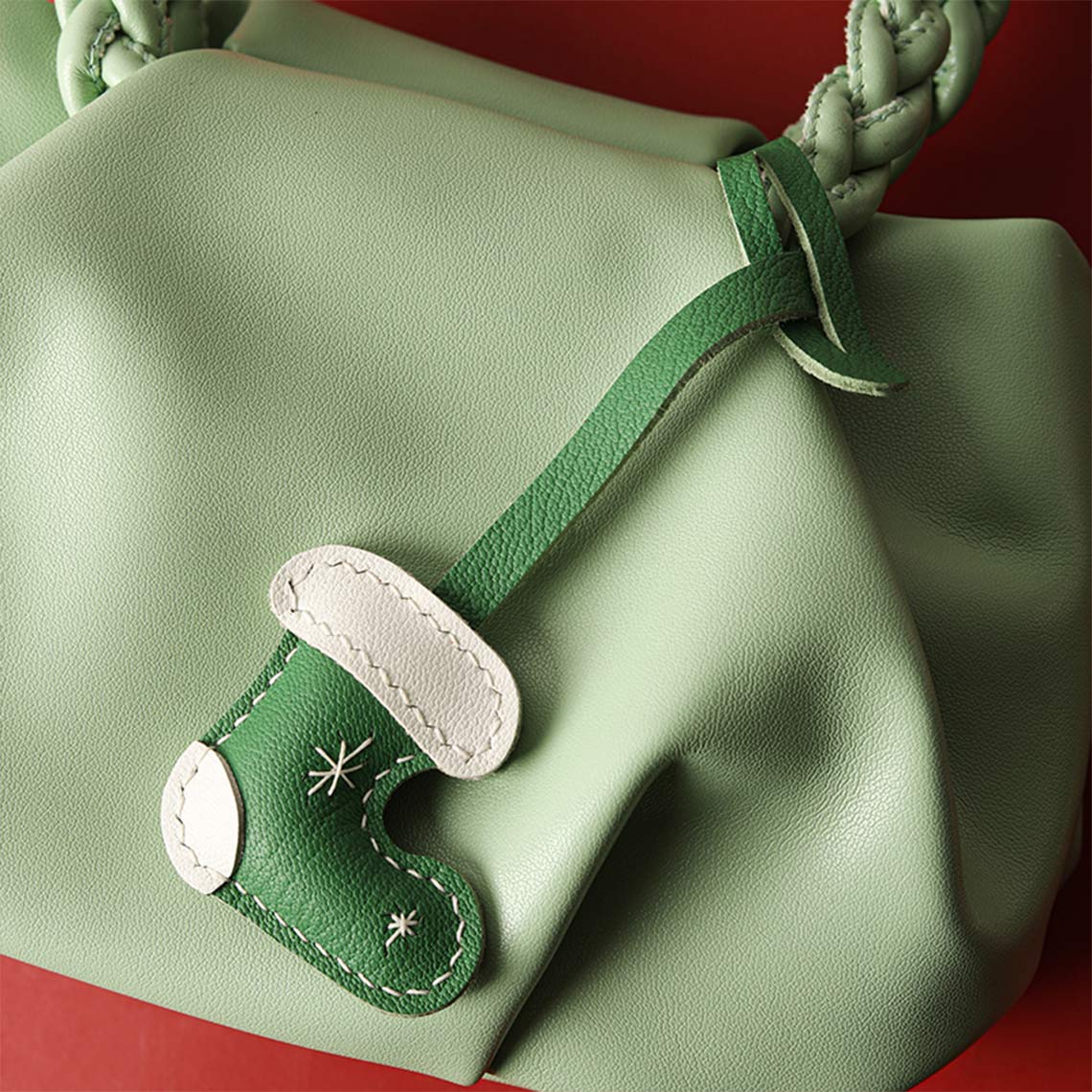 G8activist® Leather Christmas Sock Keychain DIY Kit - Image 2