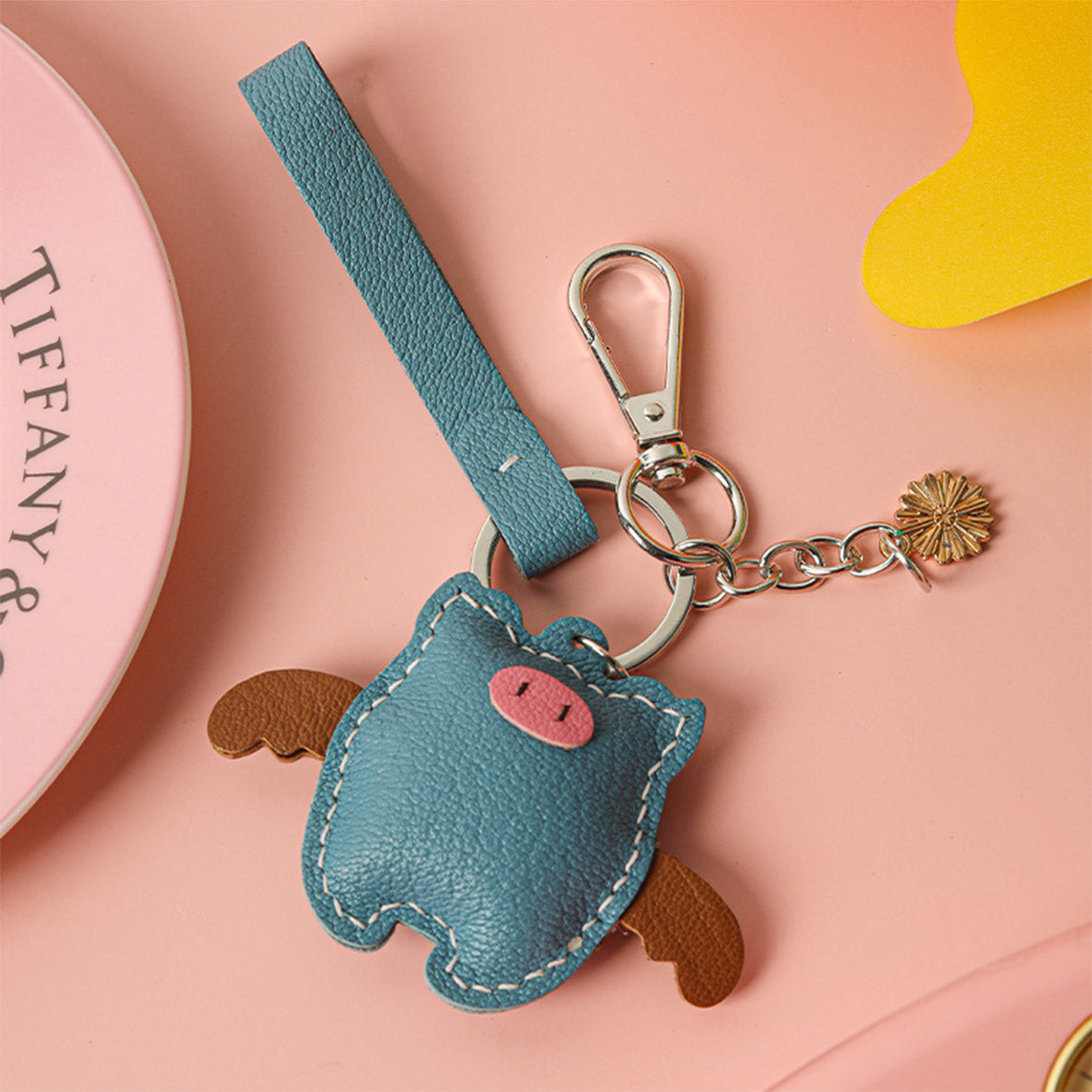 G8activist® Sheep Leather Piglet Keychain DIY Kit - Image 4