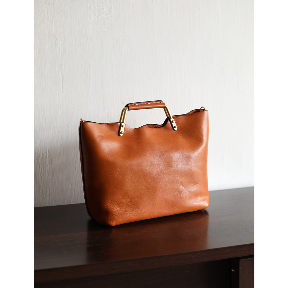 Vegetable Tanned Leather Vintage Tote Handbag - Image 9