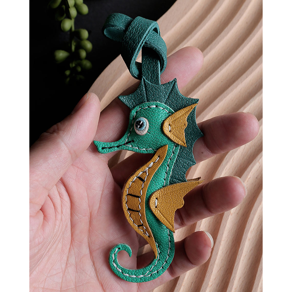 G8activist® Sheep Leather Sea Horse Bag Charm DIY Kit - Image 3