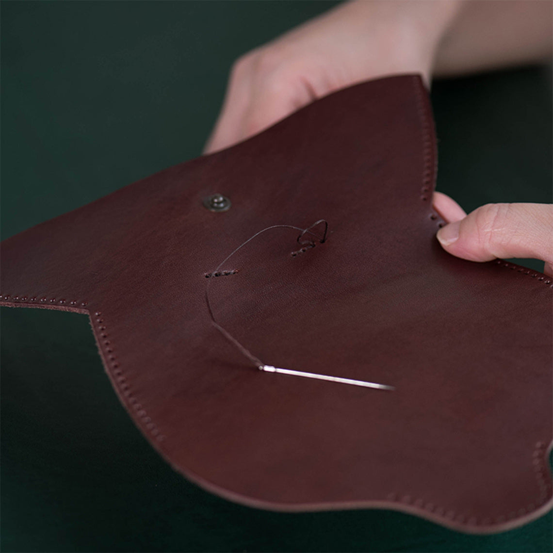 G8activist® Full Grain Leather Eyeglasses Case DIY Kit - Image 9