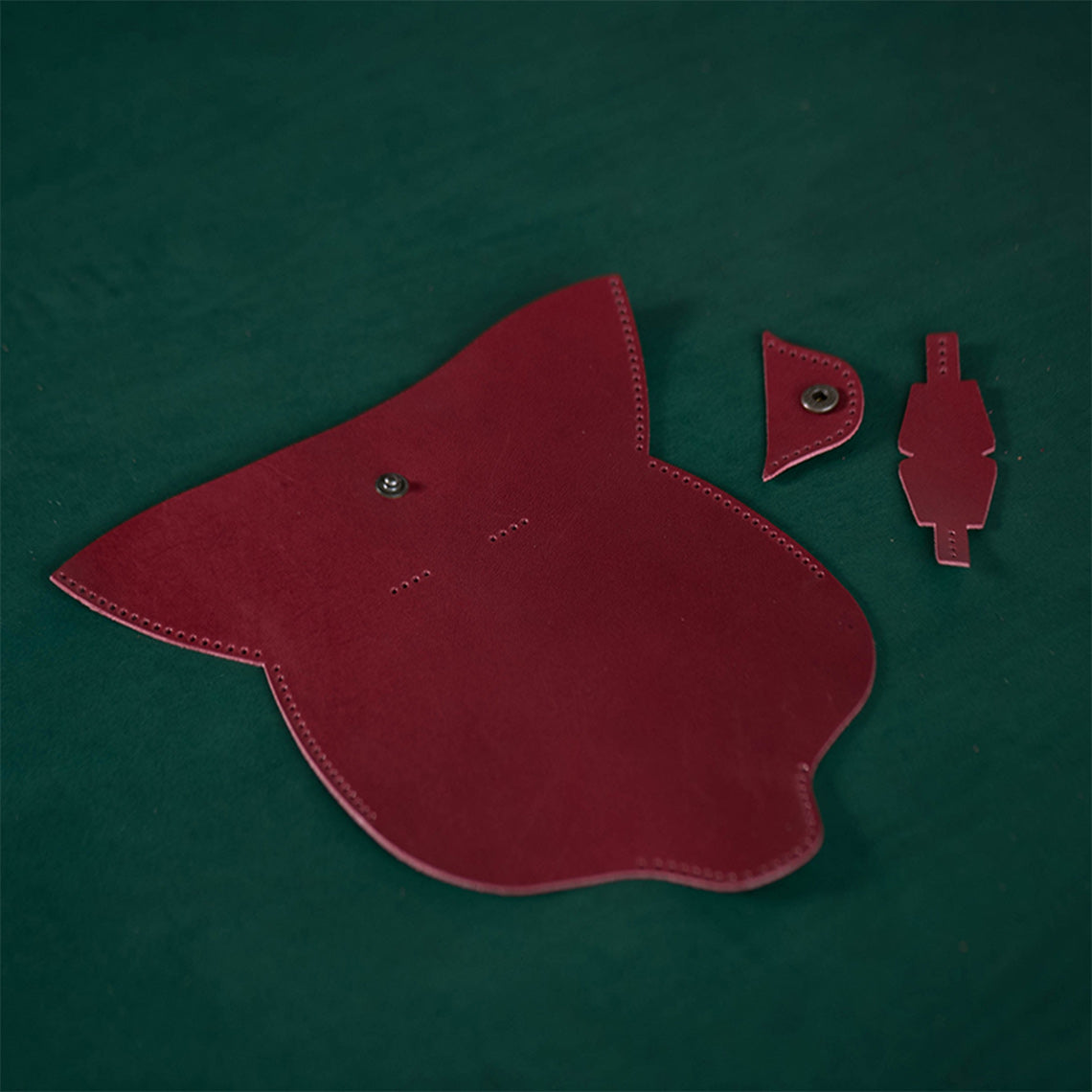 G8activist® Full Grain Leather Eyeglasses Case DIY Kit - Image 11