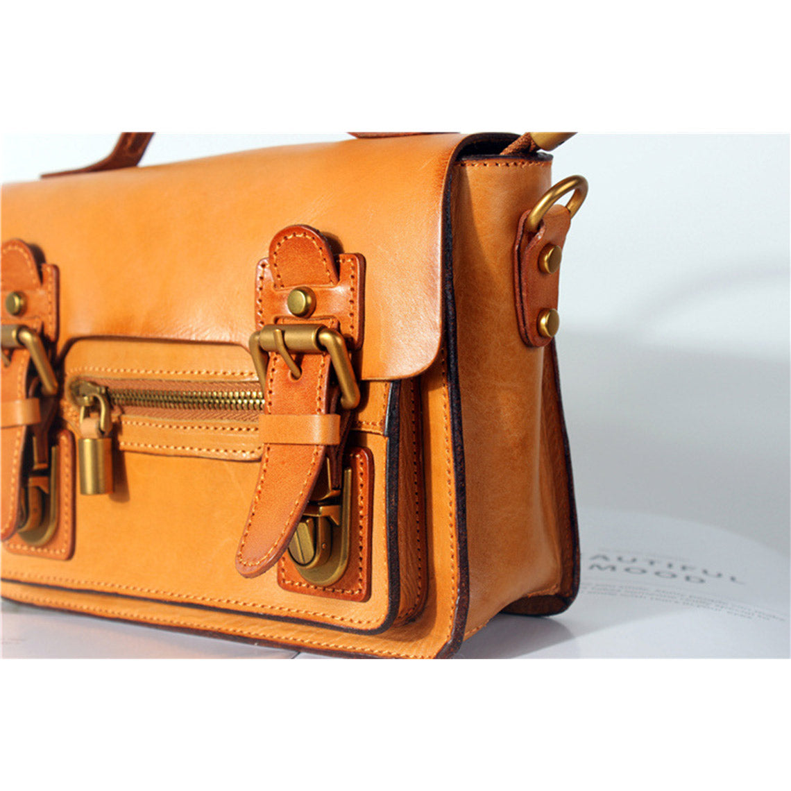 Vegetable Tanned Leather Vintage Women Satchel Bag - Image 5